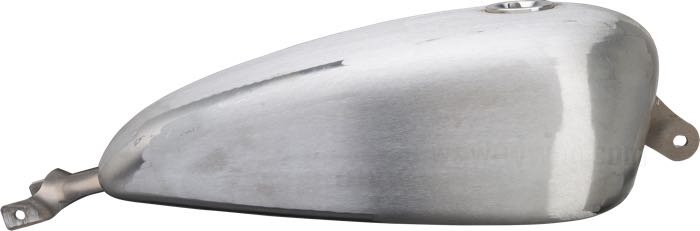 Benzintank »Trackmaster« von Easyriders; passend für Sportster 2007-2020; Aluminium, blank; Volumen: 7 l; mit Tankdeckel: 1 x entlüftet, abschließbar; erforderlicher Benzinhahn: keiner - mit Öffnung für Benzinpumpe; Bruttogewicht: 3.99 kg