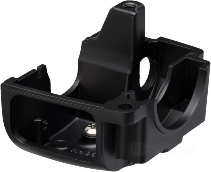 Switch housing »OEM Style«; fits Dyna 1996-2006, Softail 1996-2006, Sportster 1996-2006, V-Rod 2002-2007, Touring 1996-2006 (without Audio/Cruise Control); bottom right; cast aluminum, matte black; gross weight: 97 g