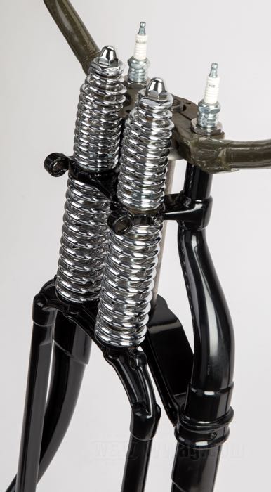 Adattatore di The Cyclery; per candele M18 x 1.5; acciaio inox, burattato; filettatura: M20 x 1.5; Germania; peso lordo: 128 g
