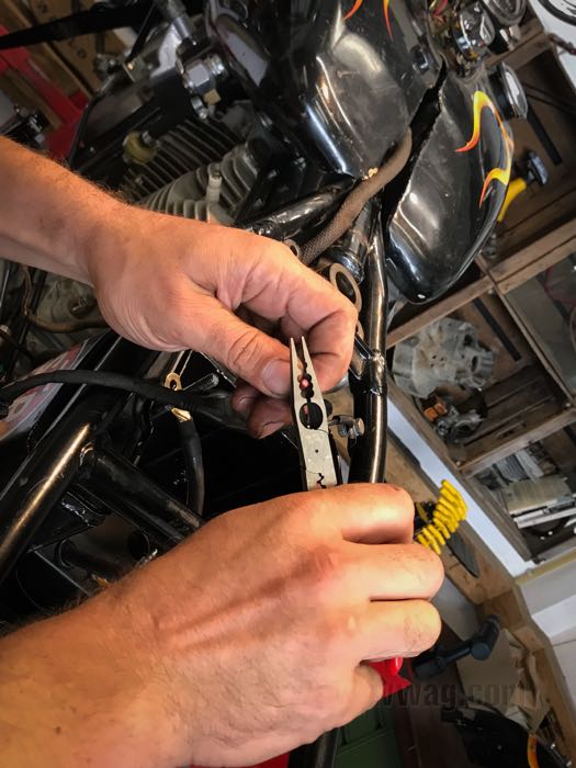 Pince de KNIPEX; pour Fil électrique; acier; longueur: 155 mm; Allemagne; poids brut: 122 g