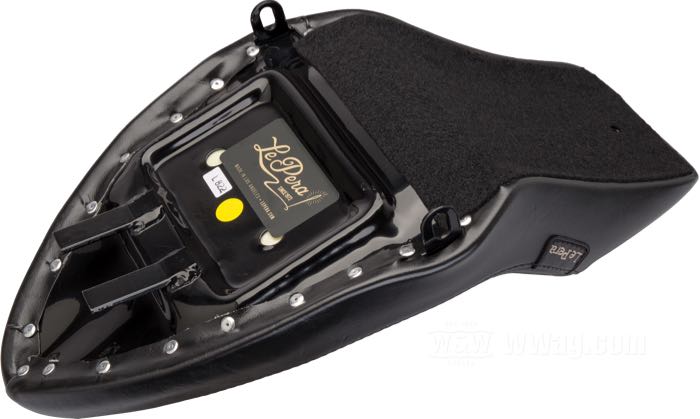 Monosella »Daytona Sport Solo Standard« di Le Pera; atto per FL(H) 1965-1984, FX 1971-1986; similpelle, nero; lunghezza x larghezza: 430 x 260 mm; con Quick Install Kit; U.S.A.; peso lordo: 3.7 kg