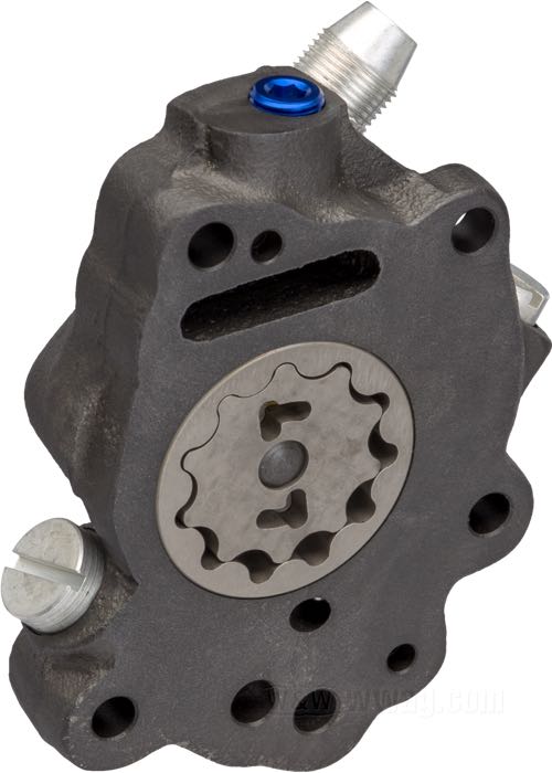 Pompa olio di Cala’s High Performance; atto per Big Twin Flathead 1937-1948; ghisa / acciaio; con guarnizioni; rimpiazza OEM HD 26203-37; Svezia; peso lordo: 950 g