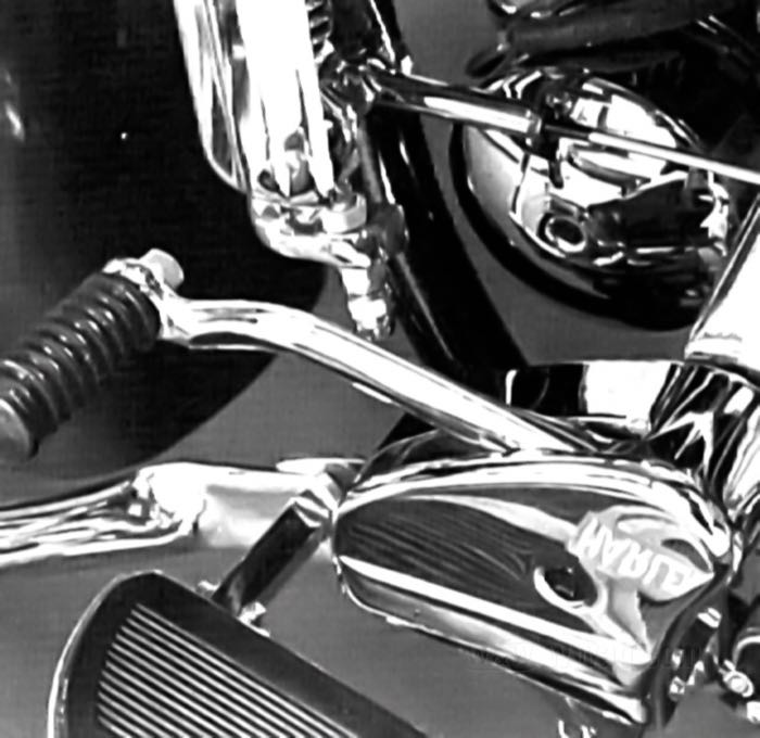 Shifter cover; fits FL 1952-1964; steel, chrome-plated; replaces OEM HD 33644-52; gross weight: 160 g