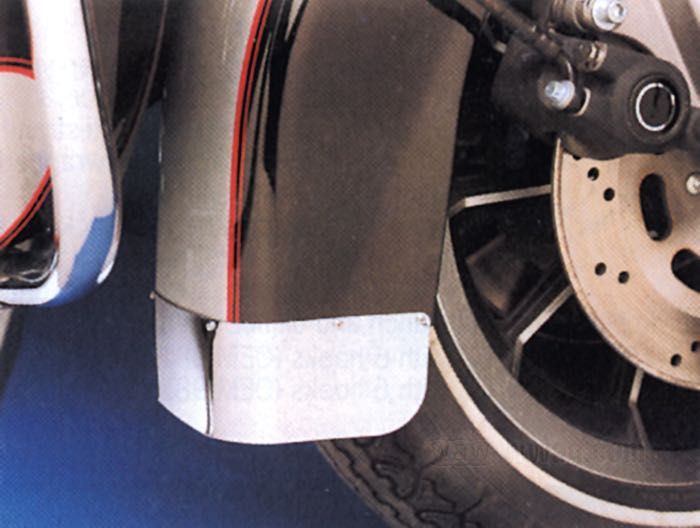 Lamiera ornamentale; per Parafango anteriore; atto per FL 1949-1986; parte inferiore; acciaio, cromato, liscio; con viti; rimpiazza OEM HD 59233-76; peso lordo: 310 g
