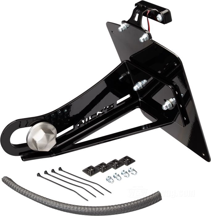 Nummernschildhalter seitlich von Rick’s; passend für Softail 2018→; Edelstahl, schwarz, kunststoffbeschichtet; Breite x Höhe: 180 x 200 mm; 12 V; mit Kennzeichenbeleuchtung; mit Befestigungsteilen; mit KBA/ABE-Prüfzeichen; Deutschland; Bruttogewicht: 2.08 kg