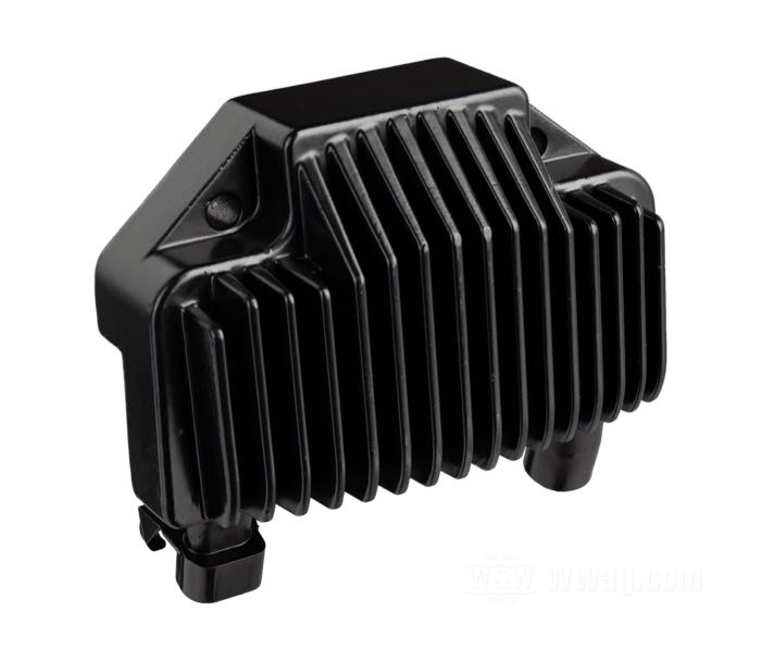 Regulateur/Redresseur »Standard«; adaptable à Dyna 2008→; aluminium, noir; remplace OEM HD 74631-08; poids brut: 728 g
