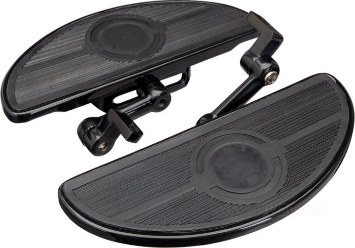 Marche-pieds »Demi-lune Solid«; adaptable à FXWG 1980-1986, FXST et Dyna Wide Glide 1984→; acier / caoutchouc, noir, finition époxy; longueur x largeur: 30.5 x 12.5 cm; poids brut: 3.11 kg