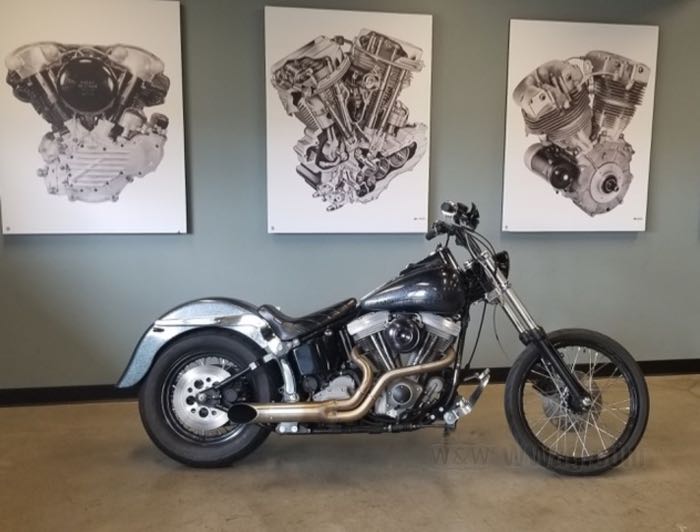 Scarico 2 in 1 »Bootlegger«; atto per Softail 1986-2006; acciaio inox; U.S.A.; peso lordo: 7.46 kg