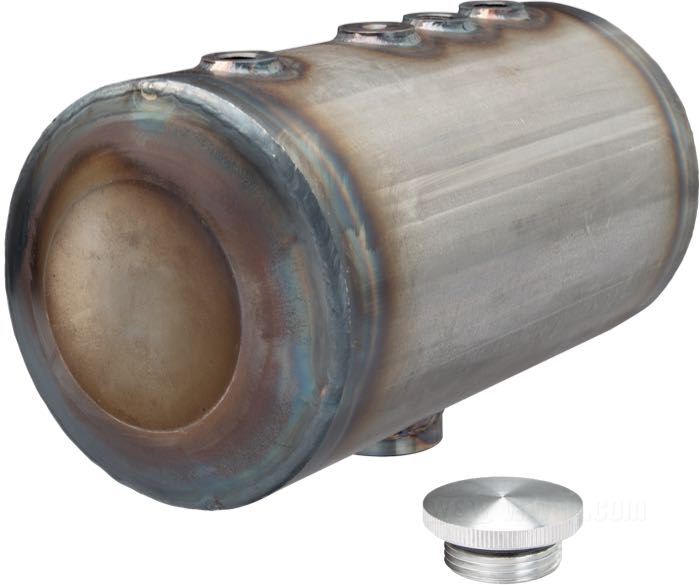Oil tank »Dimpled« by Lowbrow Customs; steel, bare, mounting threads: 5/16”-18; length: 247 mm; Ø 128 mm; volume: 2.84 l; filler spout: 1-5/16