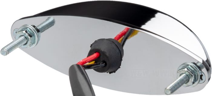 Rücklicht »L.A.«; Kunststoff / Acrylglas, klar; Breite x Höhe: 100 x 32 mm; Glühlampen-Typ: LED; 12 V; mit Bremslicht; mit verchromtem Gehäuse; mit Kennzeichenbeleuchtung; ohne Kennzeichenhalter; E11 geprüft; China; Bruttogewicht: 100 g