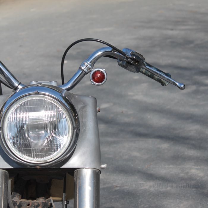 Mounting clamp by Fork; for Handlebar / Turn signals / Rear view mirror; cast aluminum, polished; width: 36 mm; Ø 1”; Japan; gross weight: 201 g