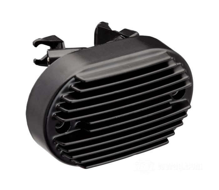 Regulateur/Redresseur »Standard«; adaptable à Softail 2008-2017; aluminium, noir; remplace OEM HD 74540-08 et 74540-11; poids brut: 573 g