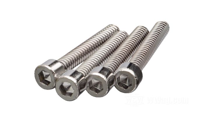 Cache; adaptable à modèles 1972-1981; alu coulé, chromé, sans trous pour commutateurs; poids brut: 100 g