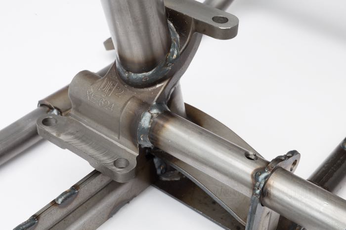 Telaio rigido »Wishbone« di VG Classic Frames & Parts; atto per Panhead 1948; acciaio / ghisa sferoidale, naturale; rake: 30 °; rimpiazza OEM HD 47000-40A; Paesi Bassi; peso lordo: 37 kg