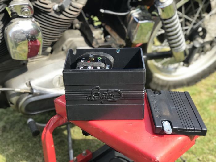 Bates BattBoy 65 Battery Box 1965-84 Harley-Davidson FL FLH and 1967-78 XL  – Lowbrow Customs