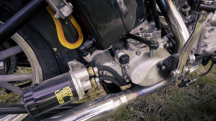 Kit de arranque eléctrico »StealthStarter Kick Drive« de Cannonball; apropiado para Big Twins de chasis rígido con 4 velocidades; acero / aluminio; 1.4 kW; Austria; peso bruto: 8.55 kg