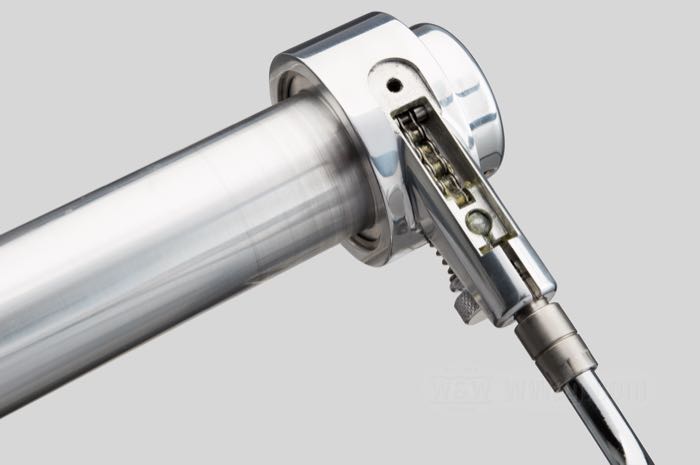 Gasgriff »Quarter Turn« von Prism Supply Co.; für Einzel-Gaszug; Billet-Aluminium; für Lenker-Ø: 1 ”; Maximaler Hub: 27 mm; Länge innen: 145 mm; Bruttogewicht: 178 g