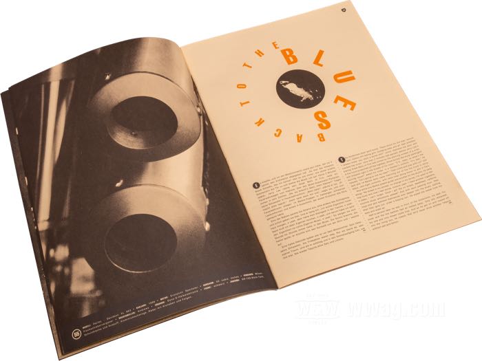 Book »Instant Thunder«; paper; width x height: 29.7 x 42 cm; softcover; duplex; 40 pages; English / German; gross weight: 410 g