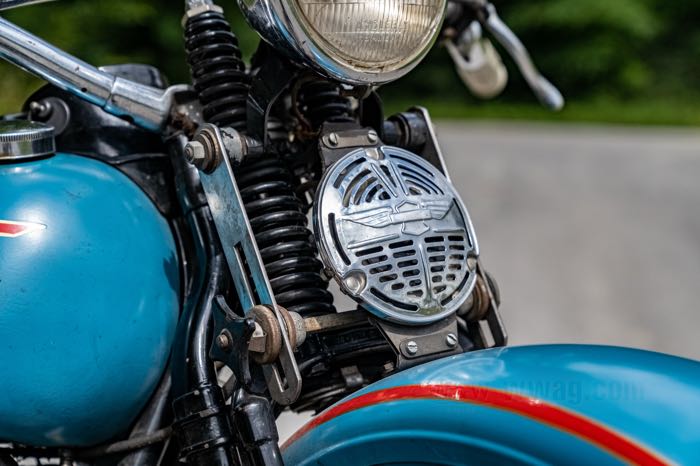Amortizzatori a frizione »Springer«; atto per Big Twin dal 1936 al '44 e le 750 del 1940-1944 con forcella Springer; acciaio / acciaio inox / composito fibra; rimpiazza OEM HD 11250-36; peso lordo: 1.22 kg