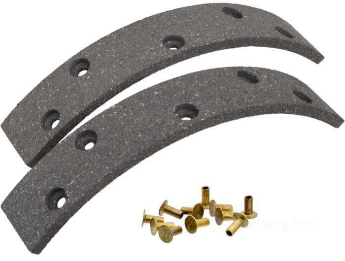 Beläge von The Cyclery; für Bremsbacken; passend für Knucklehead 1936, Big Twin 1937-1948, Sidecar 1937-1957, Servi-Car 1941-1957, WLC; vorne; Faserverbundwerkstoff; Breite: 25 mm; 4.5 mm stark; mit Nieten; ersetzt OEM HD 44433-39; Deutschland; Bruttogewicht: 88 g