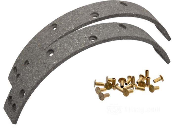 Beläge von The Cyclery; für Bremsbacken; passend für Big Twin vorne 1949-1972, Servi-Car vorne 1958-1973; K-Modell und Sportster vorne 1952-1963 und 1952-1978 hinten; Reibmaterial, 9-Loch; Breite: 25 mm; 4.5 mm stark; mit Nieten; ersetzt OEM HD 44432-54; Deutschland; Bruttogewicht: 141 g