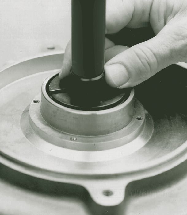 Insertador de Jims; para cojinete de cigüeñal izdo; apropiado para Big Twin 1969-2002; EE. UU.; peso bruto: 330 g
