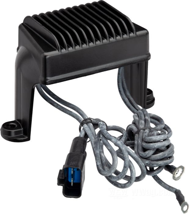 Regulateur/Redresseur »Standard«; adaptable à Touring 1997-2001; aluminium, noir; remplace OEM HD 74505-97; poids brut: 1 kg