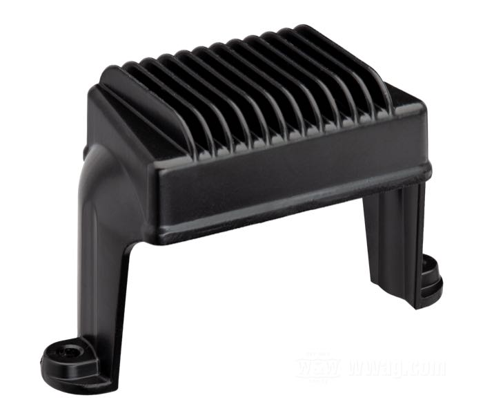 Regulateur/Redresseur »Standard«; adaptable à Touring 1997-2001; aluminium, noir; remplace OEM HD 74505-97; poids brut: 1 kg