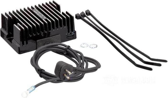 Regulatore/Raddrizzatore di Cycle Electric; atto per Big Twin 1981-1988; alluminio, nero; U.S.A.; peso lordo: 530 g