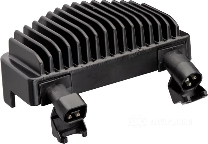 Regulateur/Redresseur »Standard«; adaptable à Dyna 2008→; aluminium, noir; remplace OEM HD 74631-08; poids brut: 728 g