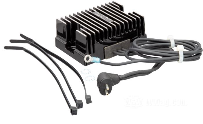 Regulatore/Raddrizzatore di Cycle Electric; atto per Big Twin 1981-1988; Low Voltage; alluminio, nero, anodizzato; U.S.A.; peso lordo: 540 g