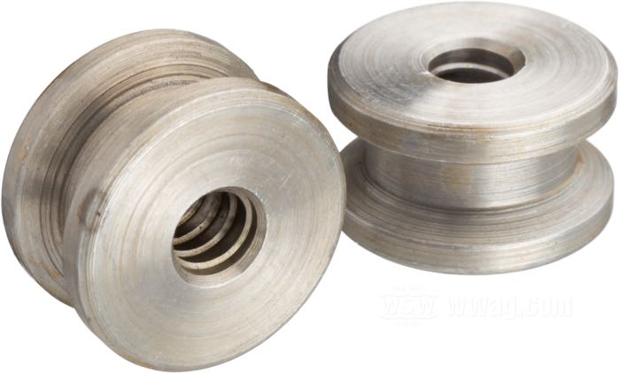 End plug (control coil) by Colony; for Control coil; for cables .188”/4.8 mm OD; fits K,KH,XL 1954-1973, Big Twin 1954-1974, Servi-Car 1958-1973; steel, right hand thread; Ø 16.2 mm; thickness: 9.5 mm; replaces OEM HD 56410-53; USA; gross weight: 30 g