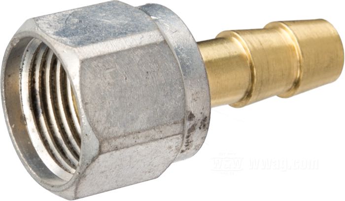 Adattatore di Into The Wilderness; per Condotto benzina / Filtro benzina; per filtro benzina Linkert 1950-1965, rubinetto benzina in basso 1950-1965; atto per carburatori Linkert; acciaio / ottone, CAD (procedimento ZnNi); filetto raccordo: 1/2”-24; U.S.A.; AVVERTENZA: Questo adattatore sigilla tramite il cono sul nipplo in ottone. Non è richiesto alcun O-ring.; peso lordo: 15 g
