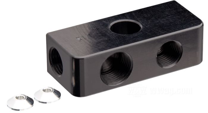 Verteiler-Stück von Rick’s; für Bremsleitung; passend für Modelle mit ABS / Sportster 2014-2020; Billet-Aluminium, schwarz, eloxiert; L x B x H: 50 x 21.5 x 14.5 mm; Anschlussgewinde: M10 x 1.0; Deutschland; Bruttogewicht: 49 g