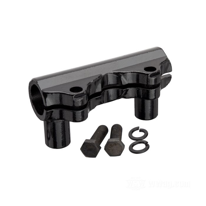 Morsetto manubrio; per manubri in due parti; atto per FL 1960-1979, FX 1971-1973, K-Model/Sportster 1952-1973; distanza filetaggi de fissaggio 3-1/2” (89 mm); acciaio, nero, verniciato; filettatura: 1/2”-20; con viti esagonali 3/8”-24 x 1-1/4”; rimpiazza OEM HD 56104-52; peso lordo: 670 g