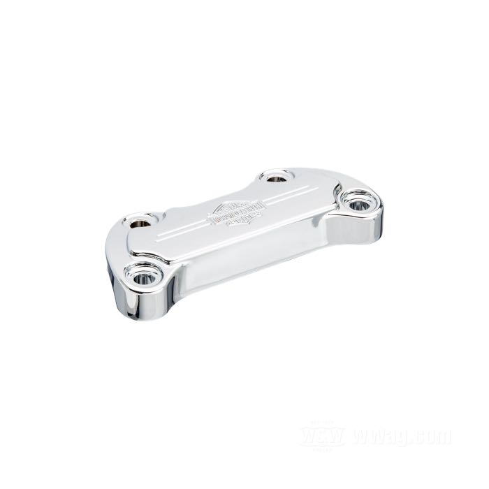 Morsetto manubrio »Deluxe«; distanza riser 3-1/2” (= 89 mm); alluminio fuso, cromato, senza grembiule; misure conformi a disegno: W-larghezza = 129 mm; rimpiazza OEM HD 56567-86B; U.S.A.; peso lordo: 450 g