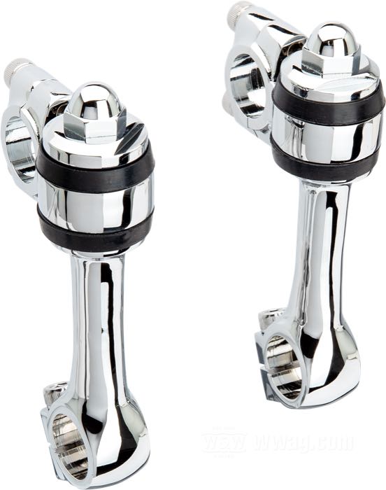 Torretas »Flanders Dog Bone«; latón / acero, cromado; para manillares del Ø: 1 ”; medidas según dibujo: P-desplazamiento para atrás = 37 mm; medidas según dibujo: H-alto de montaje=105 mm, T-alto total=137 mm; peso bruto: 1.64 kg