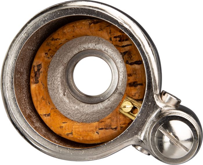 Float bowl assembly by The Cyclery; fits models 1921-1933; cast iron, nickel-plated; for Schebler DLX carburetors; with float lever axle, float, float lever, valve cap, float valve, hose adapter, gaskets; replaces OEM HD 1271-24, 1196-11, 1197-16, 1202-11, 1273-31, and 1190-22; Europe; gross weight: 486 g
