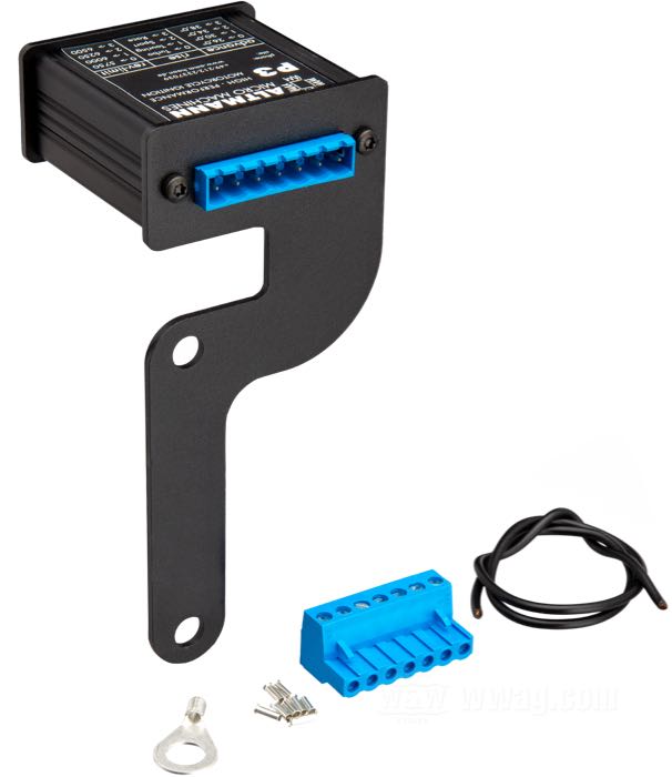 Centralina d'accensione »P3« di Altmann Micro Machines; atto per Harley-Davidson Twin Cam 1999→ e Sportster 2004-2020  con carburatore; per Twin Cam con staffa Softail; L x L x A: 54 x 59 x 27 mm; ad usare con 12 V; resistenza primaria: 2 x 0.8 Ω; con spina ed istruzioni dettagliate; Germania; peso lordo: 260 g