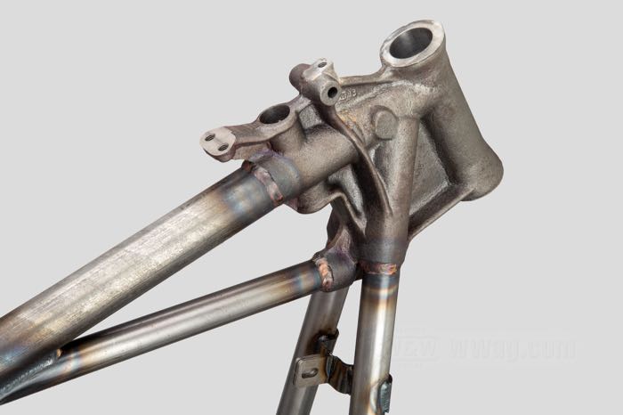 Starrrahmen »Straightleg« von VG Classic Frames & Parts; passend für Knucklehead/Big Twin Flathead 1941-1945; Stahl / Sphäroguss, blank; Rake: 28 °; ersetzt OEM HD 47000-40; Niederlande; Bruttogewicht: 37 kg