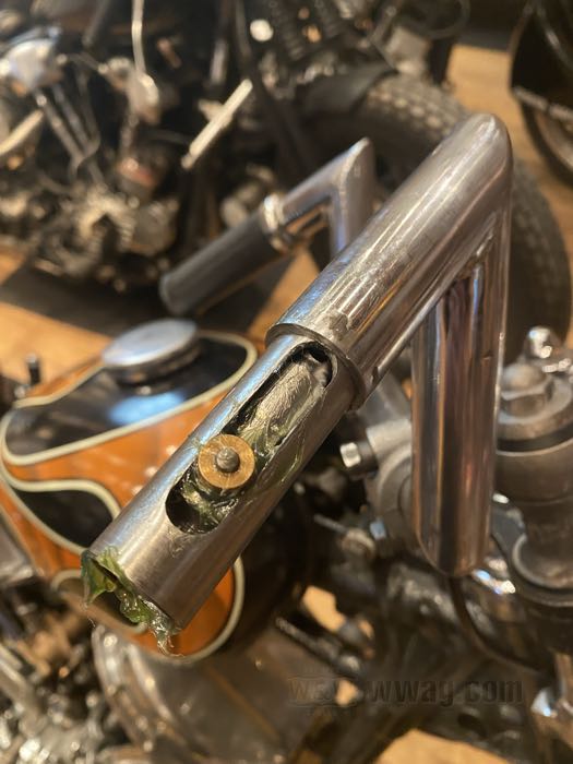 Comando gas di Calles Chopperdelar; per cavi gas interni; acciaio, naturale; lunghezza: 100 mm; Ø 29 mm; Svezia; peso lordo: 380 g