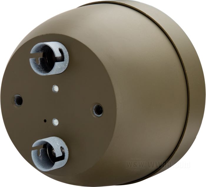 Fanalino posteriore »Half-Blackout« di Samwel Supplies; atto per WLA 1940-1941; lamiera d'acciaio, verde oliva bruno; profondità: 70 mm; Ø 104 mm; 6 V; con lampadina 6 V; rimpiazza OEM HD 5052-41MA; peso lordo: 736 g