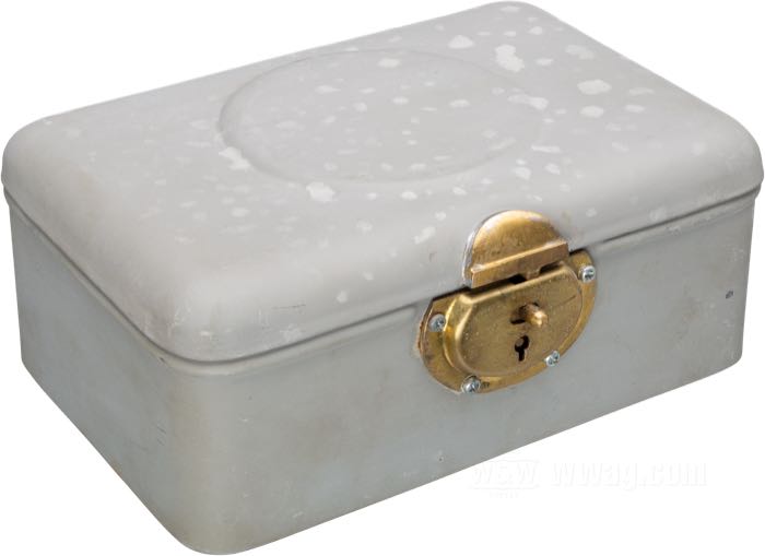 Caja de herramientas; apropiado para modelos IOE 1915-1924; acero; L x A x F: 19.5 x 13.5 x 8 cm; reemplaza OEM HD 3452-15; República Checa; peso bruto: 770 g
