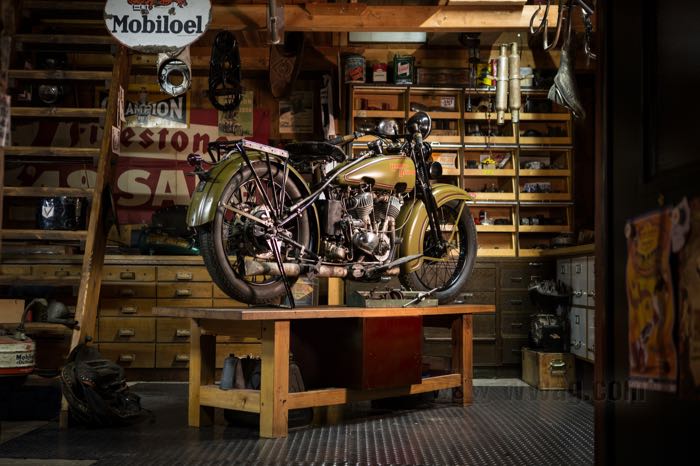 Cover by The Cyclery; for Oil pump; fits IOE standard & L motors late 1928-1929; steel, bare; replaces OEM HD 721-28, and 721-29; gross weight: 240 g