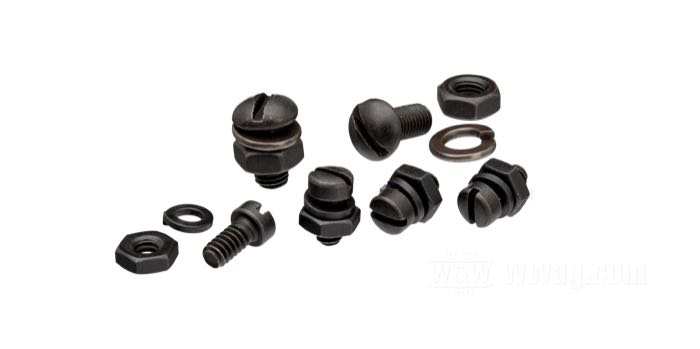 Kit de montaje de Competition Distributing; para Cubrecadena; apropiado para modelos IOE 1926-1929, modelos V 1930-1936; acero, parkerizado; rosca: 1/4”-28 / #10-24; reemplaza OEM HD 030 y 0104; EE. UU.; peso bruto: 33.2 g