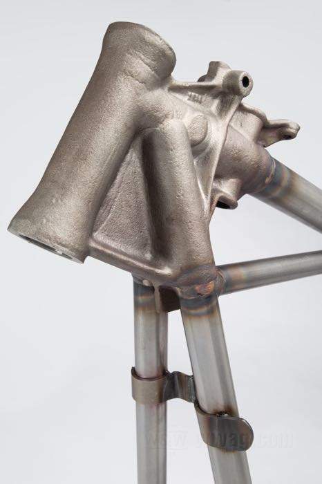 Telaio rigido »Straightleg« di VG Classic Frames & Parts; atto per Knucklehead/Big Twin Flathead 1947; acciaio / ghisa sferoidale, naturale; rake: 30 °; rimpiazza OEM HD 47000-40A; Paesi Bassi; peso lordo: 38 kg