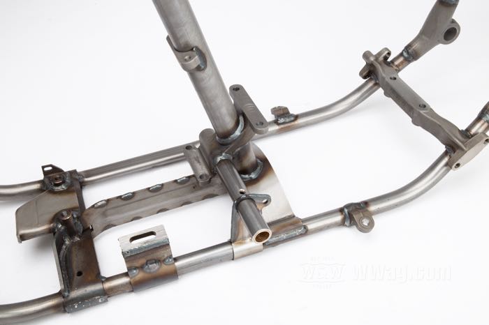 Telaio rigido »Straightleg« di VG Classic Frames & Parts; atto per Panhead tardi 1954-1957; acciaio / ghisa sferoidale, naturale; rake: 30 °; rimpiazza OEM HD 47003-54A; Paesi Bassi; peso lordo: 37 kg