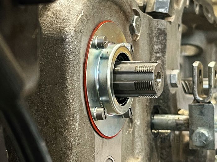 Halteblech; passend für K Modell und Sportster 1952-early 1984; Stahl; mit Wellendichtring und Dichtung; ersetzt OEM HD 35154-52; Bruttogewicht: 40 g