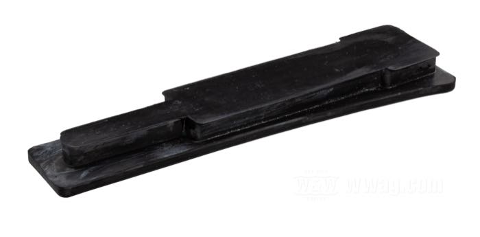 Tank cover; fits models →1982; rubber, black; gross weight: 170 g