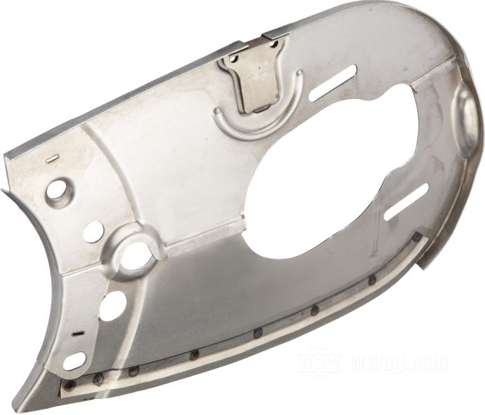 Set di copri-catena primaria di The Cyclery; atto per modelli R, W 1936-1941, modelli WR 1941-1952; acciaio, naturale; Altezza esterna della campana del pignone motore (A): 69 mm; Altezza interna della campana della frizione (B): 92 mm; Altezza esterna della campana della frizione (C): 95 mm; rimpiazza OEM HD 3801-32, 3811-29, 3804-32 e 3805-32; peso lordo: 2.81 kg